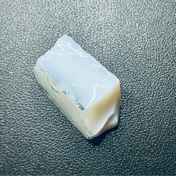 New Opal Natural Opalite Chunk Rainbow Stone Third Eye Chakra 24.3g 122.0ct - Picture 7 of 14